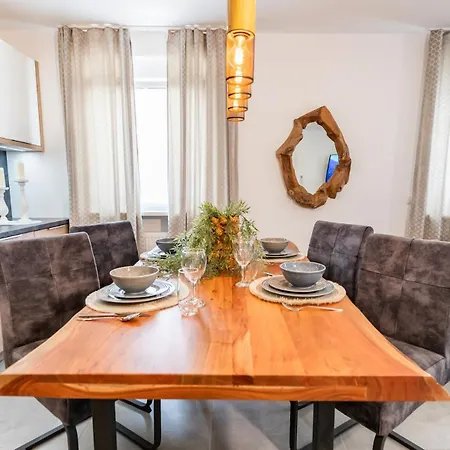 Apartamento 3br, 1ba W Walk-in Closet, Ac, Near Rab Ramstein-Miesenbach