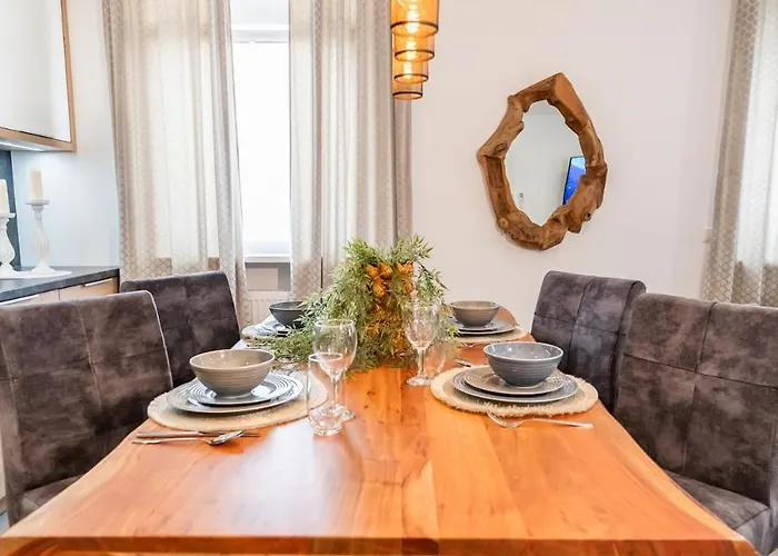 Apartamento 3br, 1ba W Walk-in Closet, Ac, Near Rab Ramstein-Miesenbach