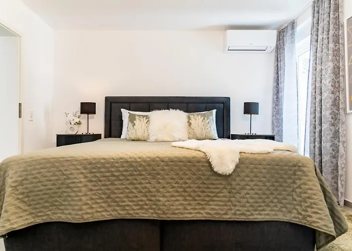 3br, 1ba W Walk-in Closet, Ac, Near Rab Apartamento Ramstein-Miesenbach