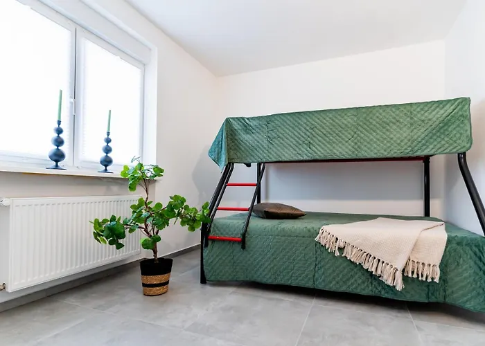 3br, 1ba W Walk-in Closet, Ac, Near Rab Apartamento *